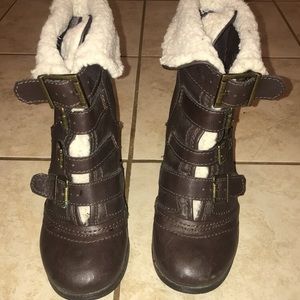 Guess size 7.5 booties